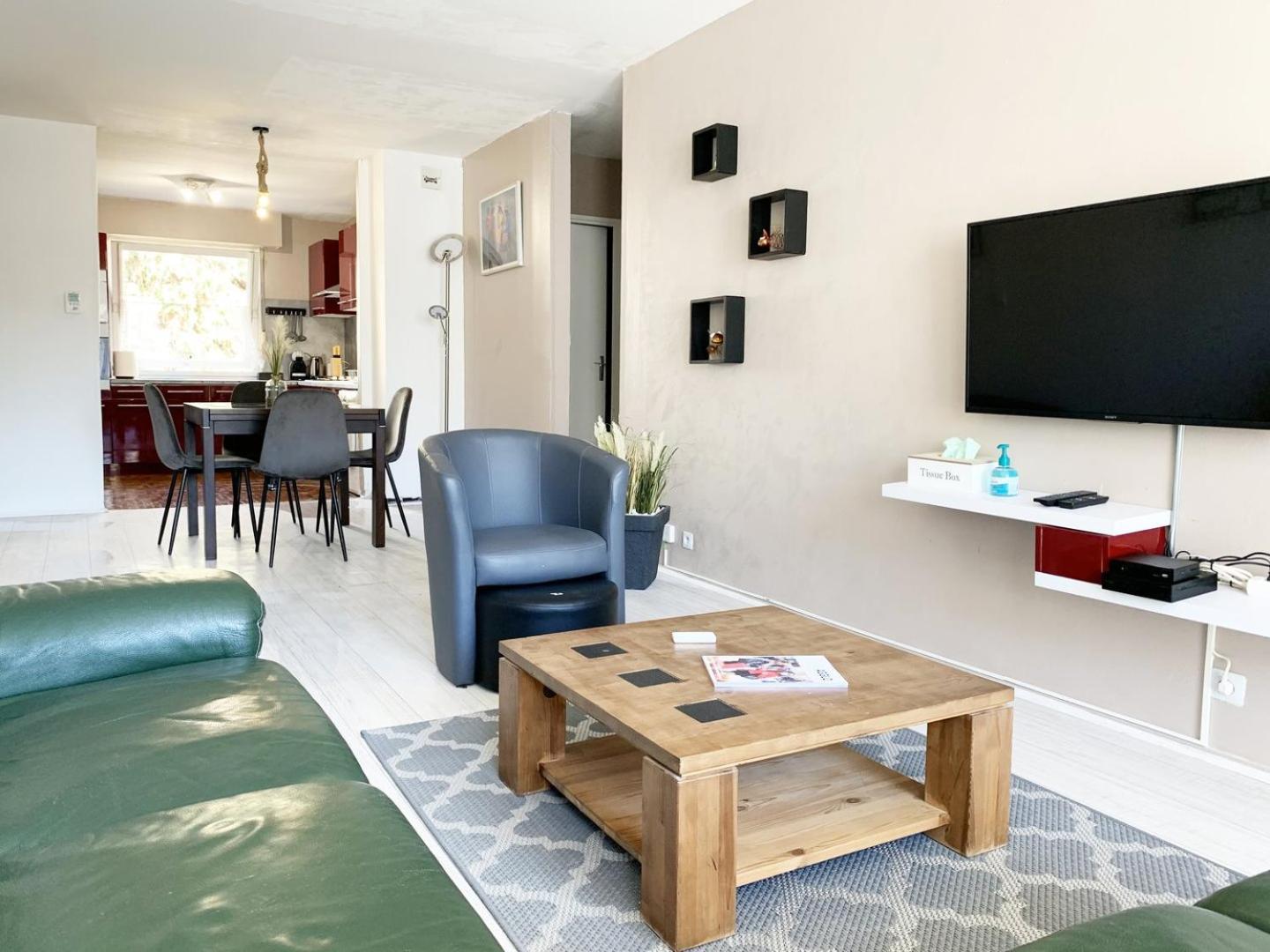 Ferienwohnung Le Mainvillois - Parking Included Mainvilliers  Exterior foto